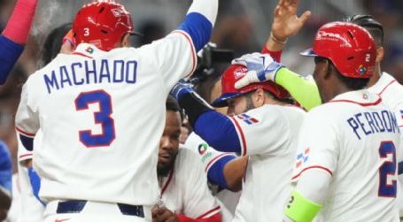 RD da nocaut a Corea y avanza semifinales del Clásico Mundial