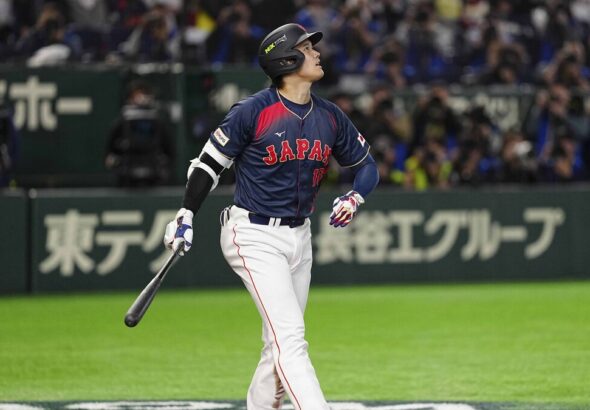 Una chaqueta usada por Shohei Ohtanien el Clásico Mundial de Béisbol 2026 fue vendida en 1,500,010 dólares