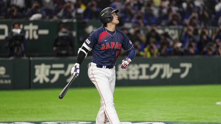 Una chaqueta usada por Shohei Ohtanien el Clásico Mundial de Béisbol 2026 fue vendida en 1,500,010 dólares