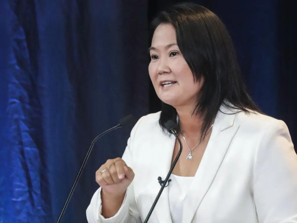 Fujimori consolida su primer lugar cuando se ha escrutado el 60 % de los votos en Perú