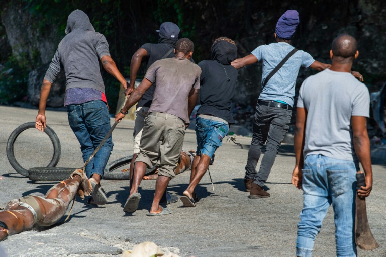 Desplazan13 mil haitianos por la violencia de las pandillas