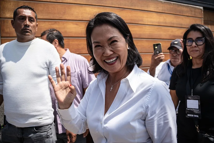 Keiko Fujimori se encamina a disputar la segunda vuelta en Perú