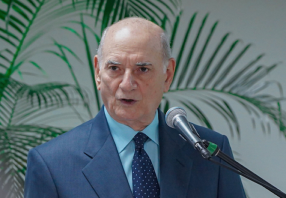 Quico Tabar reitera disposición de regularizar las bancas