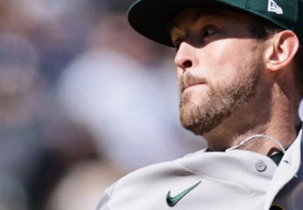 Springs coqueteó con juego sin hits ante Yankees