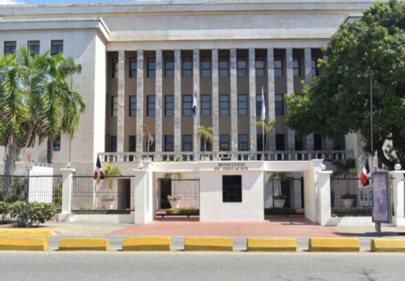 Suspensión de clases en Puerto Plata y Espaillat por alerta roja del COE ante posibles lluvias