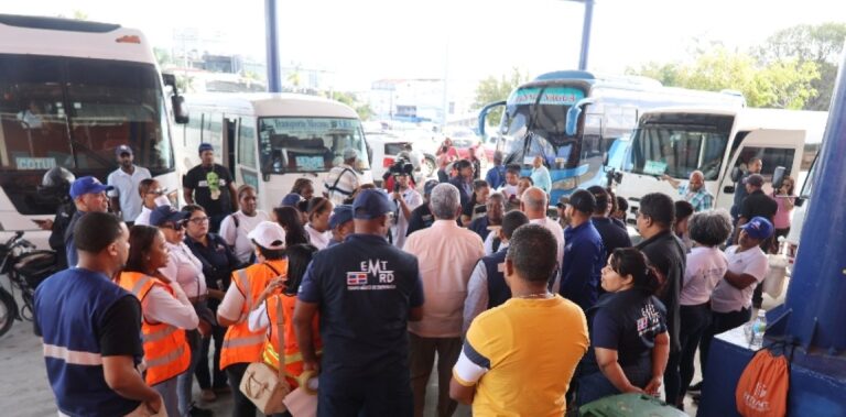 Miles comienzan a salir de la capital por Semana Santa