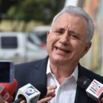 Senador defiende soberanía ante declaraciones Embajadora