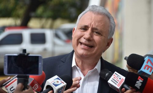 Senador defiende soberanía ante declaraciones Embajadora