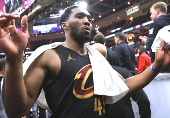 Cleveland supera a Raptors y «enfila cañones» hacia Detroit