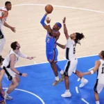 NBA HOY. Gilgeous-Alexander lidera al Oklahoma City Thunder contra San Antonio Spurs
