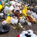 Ciudadanos en Santo Domingo Este denuncian problemas con recogida de basura