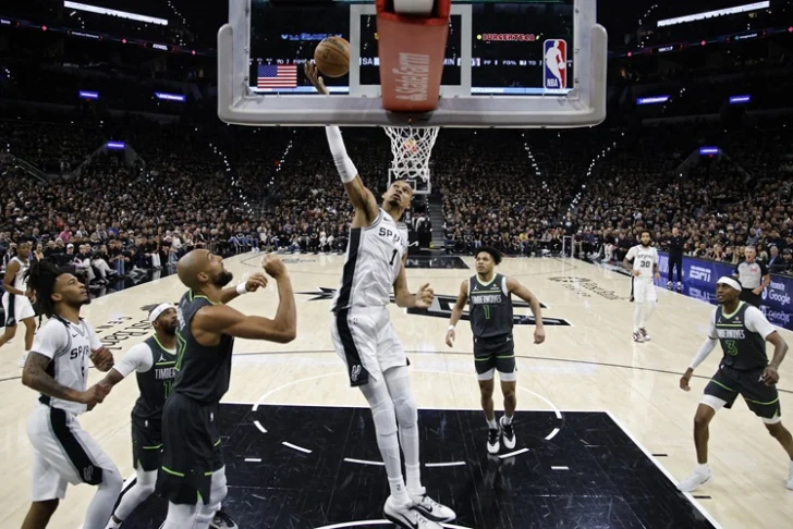 NBA HOY: resultados. Monumental paliza de Spurs al Timberwolves