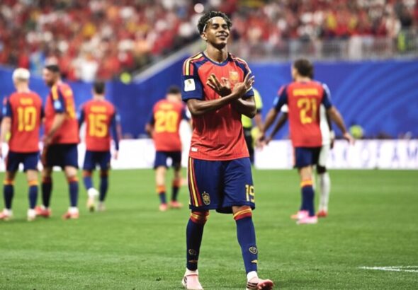 Yamal revitaliza a España y aplastan a Arabia Saudita 4-0