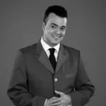 Despedida de Alex Bueno inicia este lunes con velatorio público en el Teatro Nacional