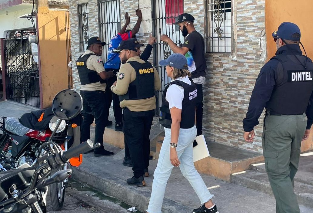 Policía dominicana arresta 125 personas en últimas 24 horas