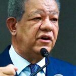 Leonel sugiere retirar propuesta fiscal del Congreso