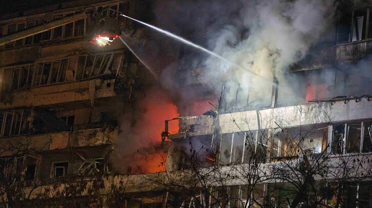 Al menos seis muertos deja un ataque ruso contra región Kiev