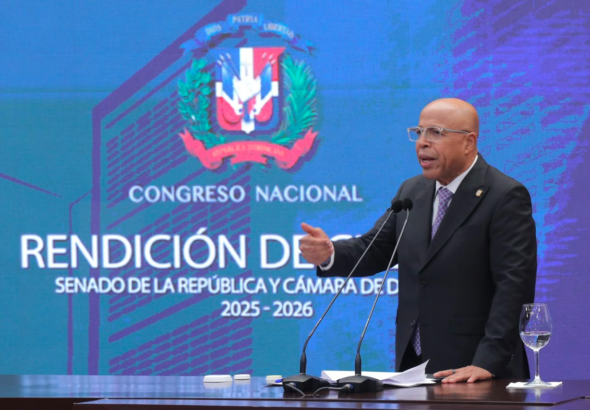 Alfredo Pacheco presenta informe de gestión del año 2025-2026