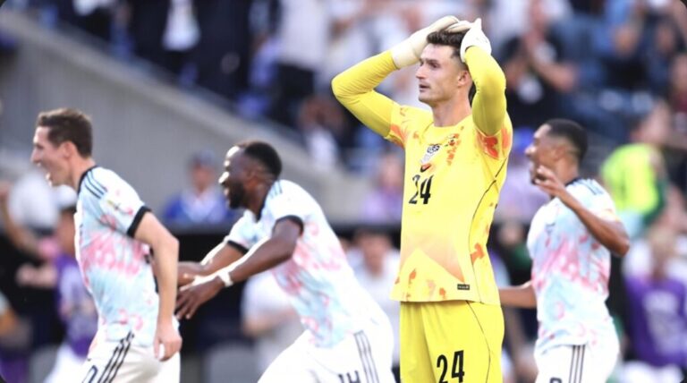 Bélgica apabulla a USA 4-1 y está entre los últimos ocho países