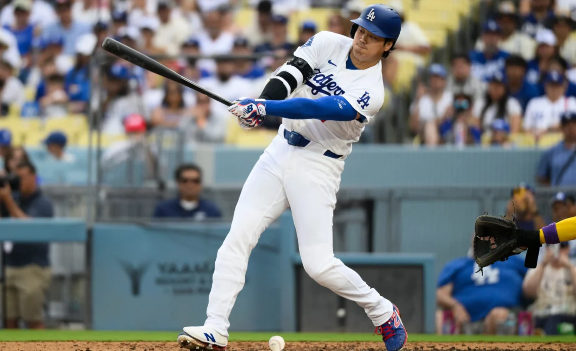 Ohtani queda fuera del juego de los Dodgers tras sufrir nuevas molestias en la rodilla