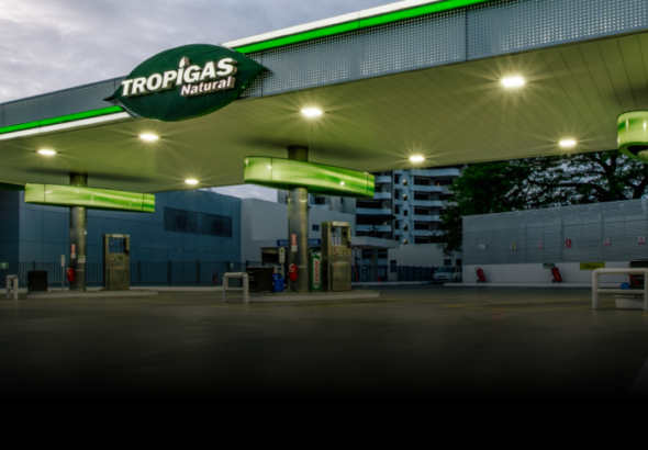 Seis hombres armados asaltaron camión de valores y estación Tropigas, en Monte Plata