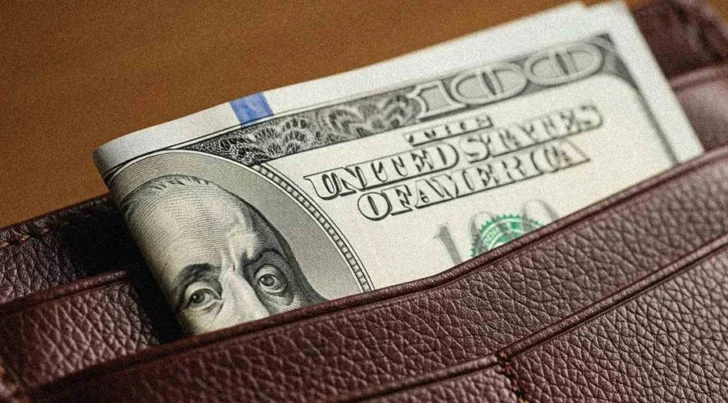 Dominicanos en el exterior enviaron más de US$ 6,200 millones al país en seis meses