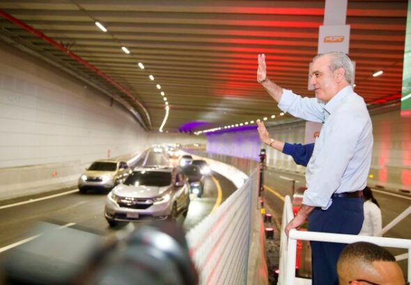 Presidente Abinader inaugura el túnel de la Plaza de la Bandera