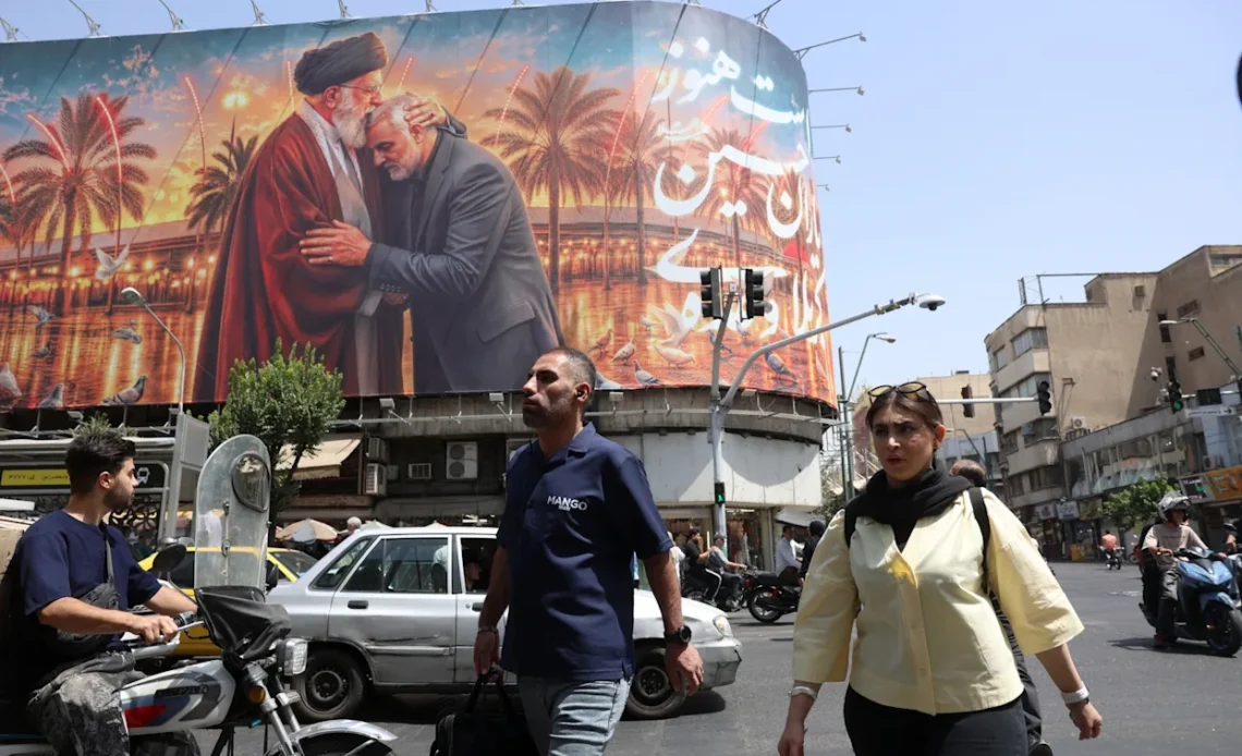 Irán advierte que pasará de la defensa a la ofensiva y promete “sorpresas”