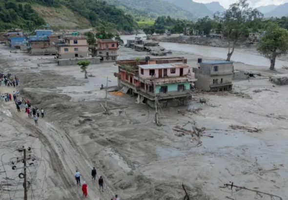Se elevan a 538 los fallecidos por la riada en la cuenca de Bhote Koshi en Nepal