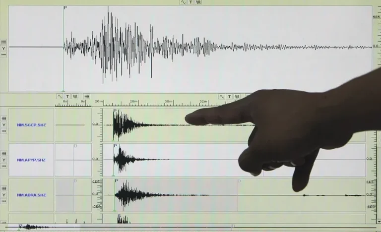 Registran un sismo de magnitud 4 en provincia costera de Ecuador
