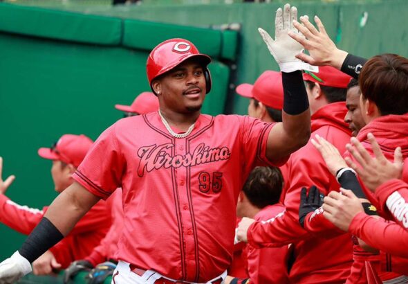 Dominicano Elehuris Montero con 12 jonrones beisbol Japón