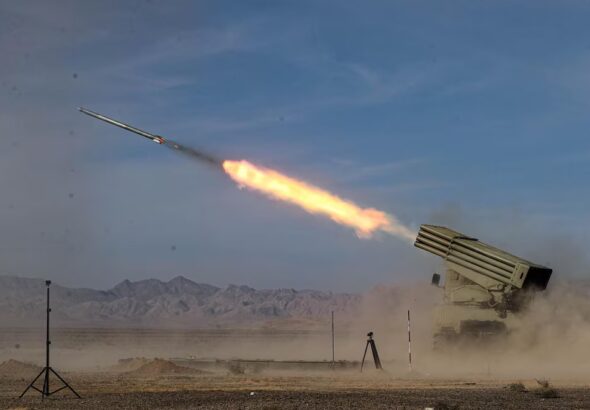 Kuwait intercepta nuevos ataques con misiles y drones lanzados desde Irán