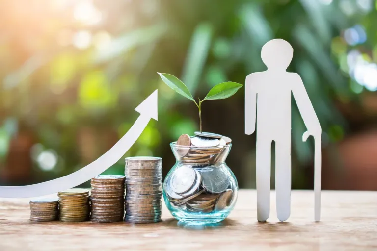 El dinero del trabajador en los fondos de pensiones sí está disponible… pero para otros