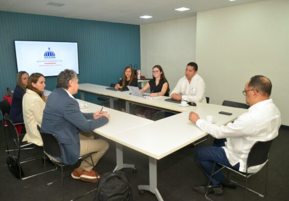 Representantes de World Justice Project destacan avances de RD en Estado de derecho