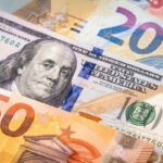 Dólar bajó 46 cts. y el euro 31; eran vendidos a $60.27 y $70.14