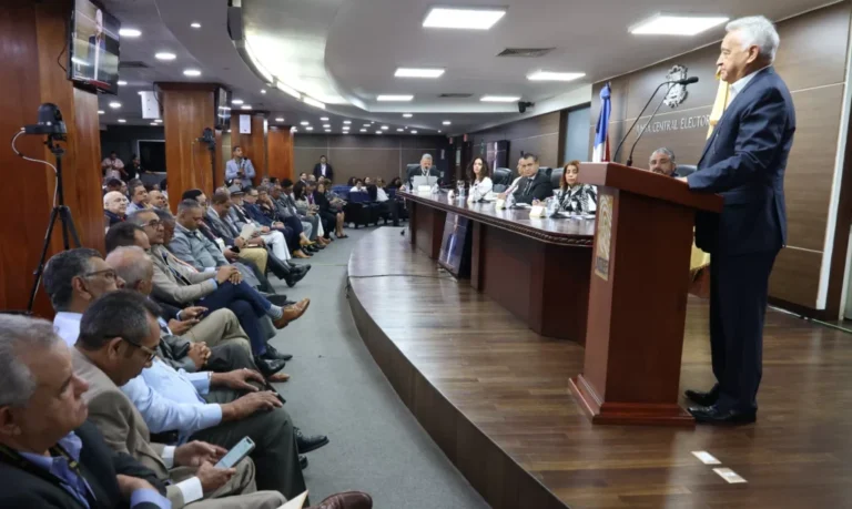 Partidos advierten que recorte a JCE pone a peligrar elecciones de 2028