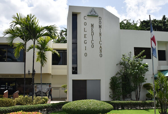 Médicos dominicanos llaman a paro nacional el 13 de octubre