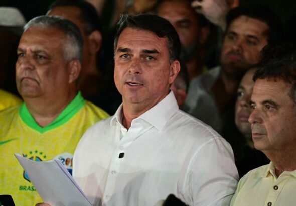Flávio Bolsonaro rechaza los resultados electorales de Brasil